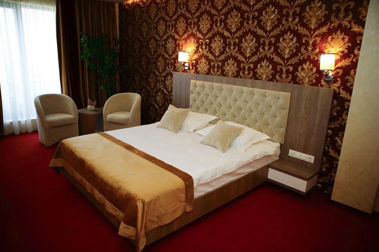 Meliss Events Hotel Craiova Exterior foto